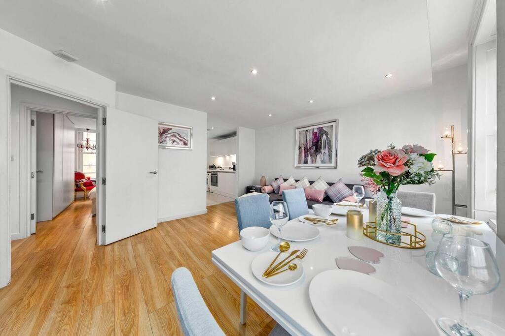 3 Bedroom Apartment In Haymarket Central London Sleep 10 Hy2 Εξωτερικό φωτογραφία