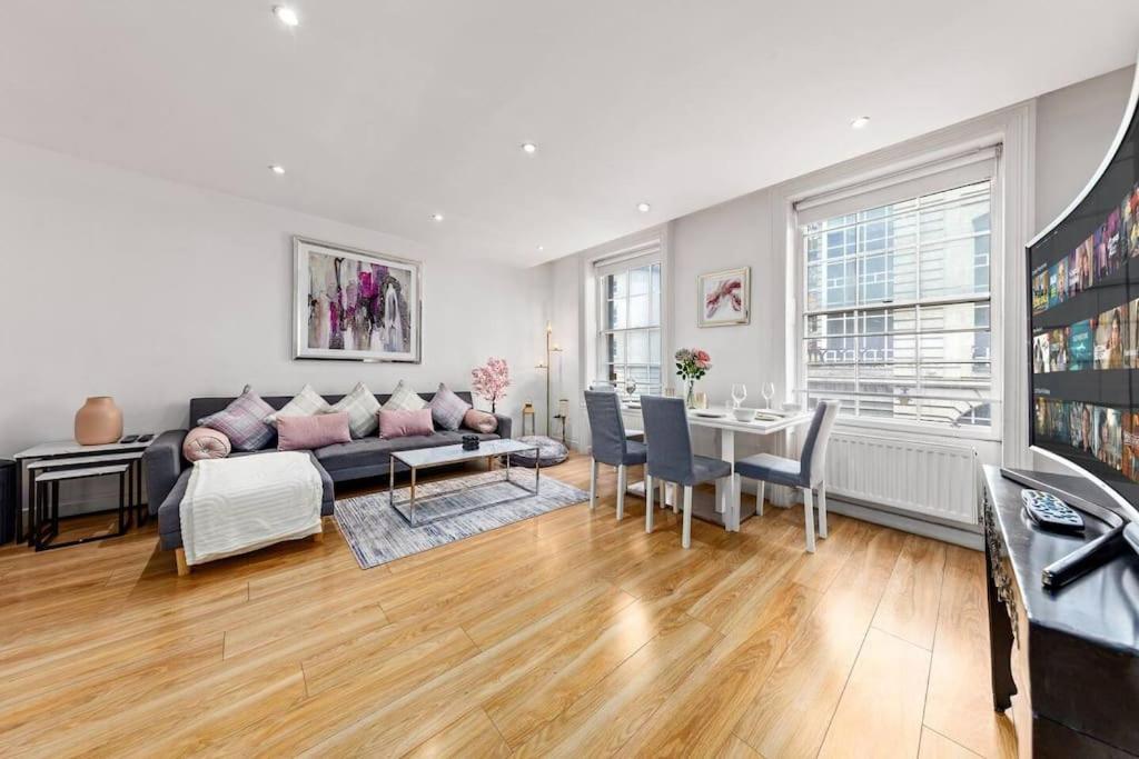 3 Bedroom Apartment In Haymarket Central London Sleep 10 Hy2 Εξωτερικό φωτογραφία
