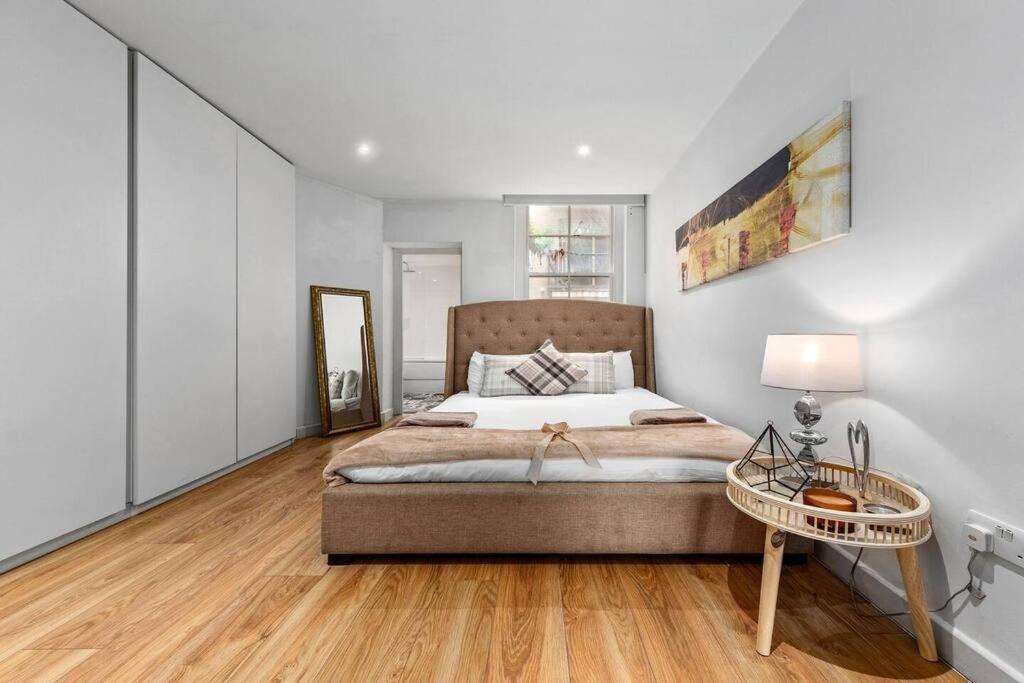 3 Bedroom Apartment In Haymarket Central London Sleep 10 Hy2 Εξωτερικό φωτογραφία