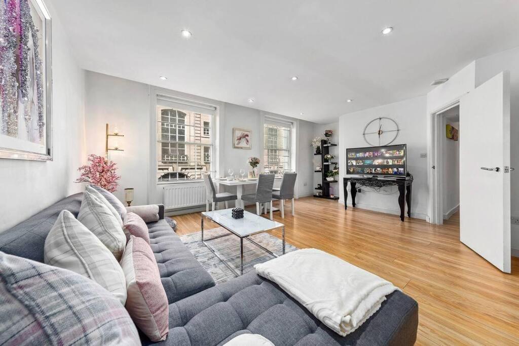 3 Bedroom Apartment In Haymarket Central London Sleep 10 Hy2 Εξωτερικό φωτογραφία